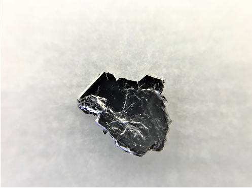 p-type Bi2Se3 crystals P型硒化铋晶体